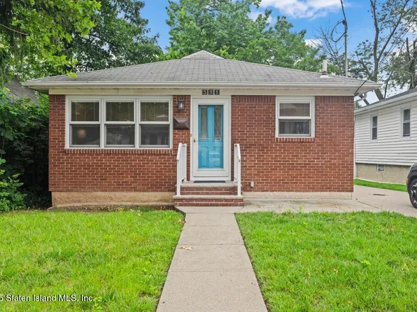 591 Woolley Ave, Staten Island, NY 10314
