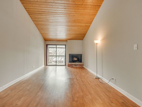 2nd image of 14509 Sussex Ct Ph 1