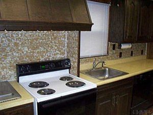 5th image of 8 Dorwood Dr