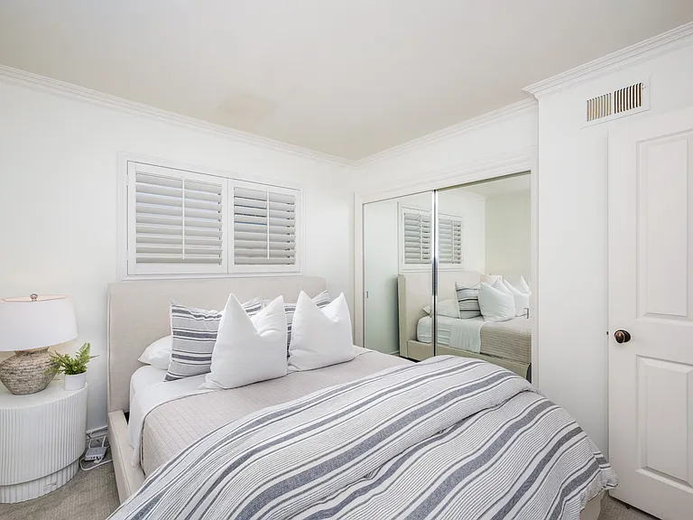 1706 W Oceanfront — Photo 36