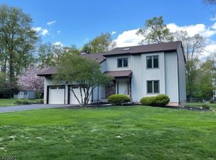 10 Brighton Ave, Bridgewater, NJ 08807