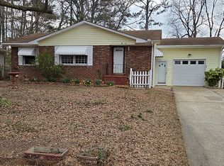 1697 Cardinal Rd, Jonesboro, GA 30238