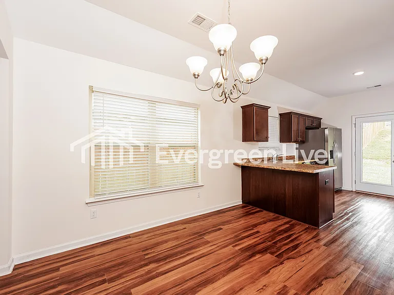 4837 Cove Ln — Photo 5