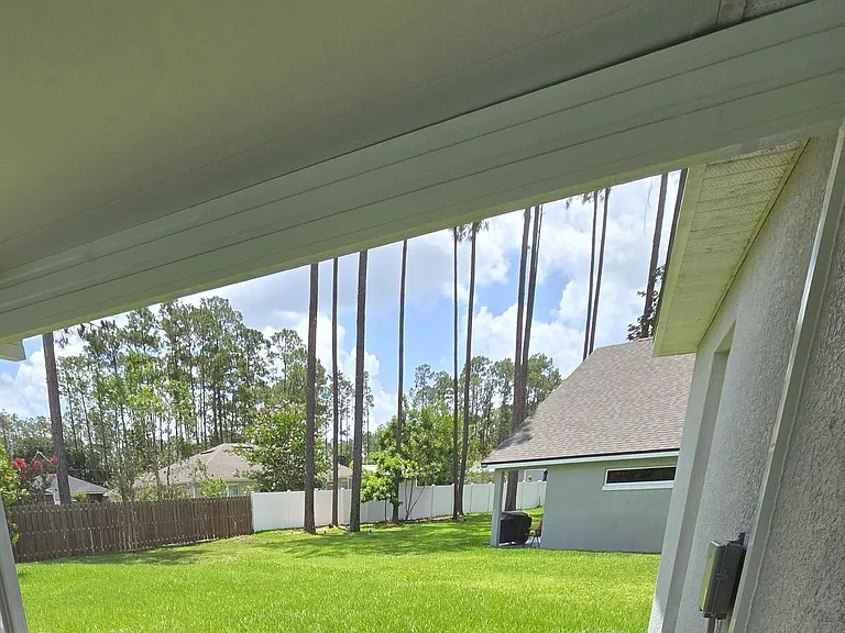 11 Ripcord Ln — Photo 26