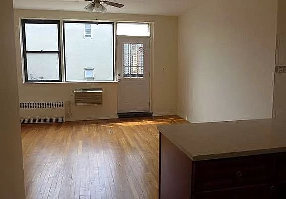 2nd image of 276 7th Ave #1I
