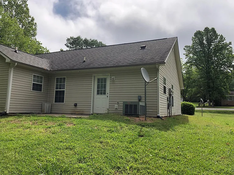 435A Old Stage Rd N — Photo 4