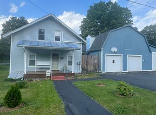 3 Bavier Ave, Windsor, VT 05089