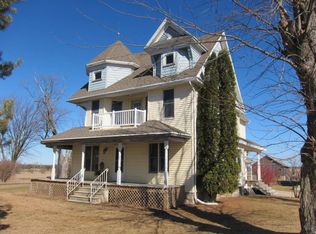 8608 Hickory Ave, Larsen, WI 54947