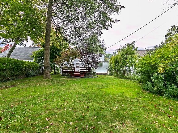 5th image of 5127 Case Ave
