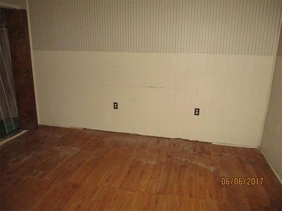 3rd image of 2565 E Finley Dr