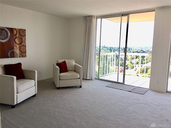 3rd image of 4540 8th Ave NE APT 1902