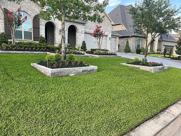 4th image of 122 Blanton Bend Dr