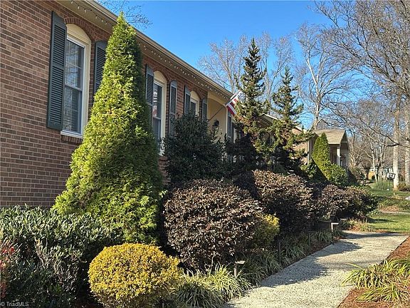 4th image of 510 Merrybrook Ct