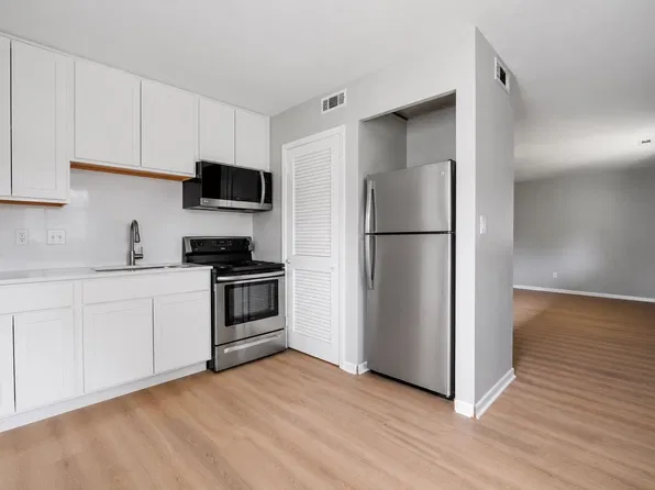 133 E Markison Ave APT A, Columbus, OH 43207