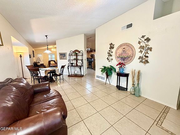 3rd image of 839 Sun City Park Ct