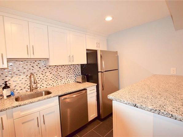 66 Girard Ave UNIT 309