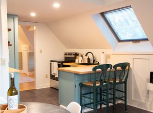 36 Irving St APT 3, Portland, ME 04103