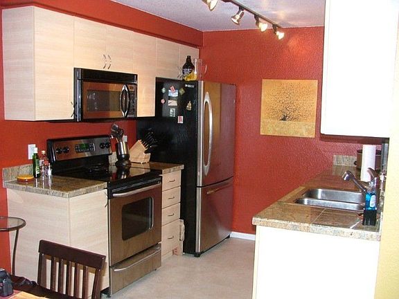 3rd image of 820 3rd Ave APT B203