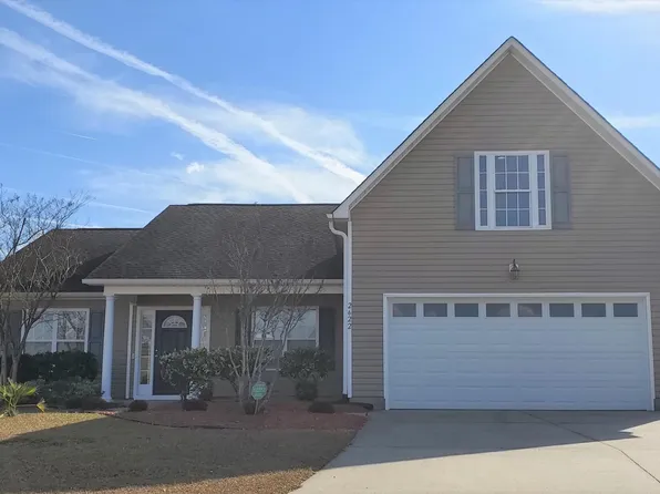 2622 Ravens Glass Ct, Wilmington, NC 28411