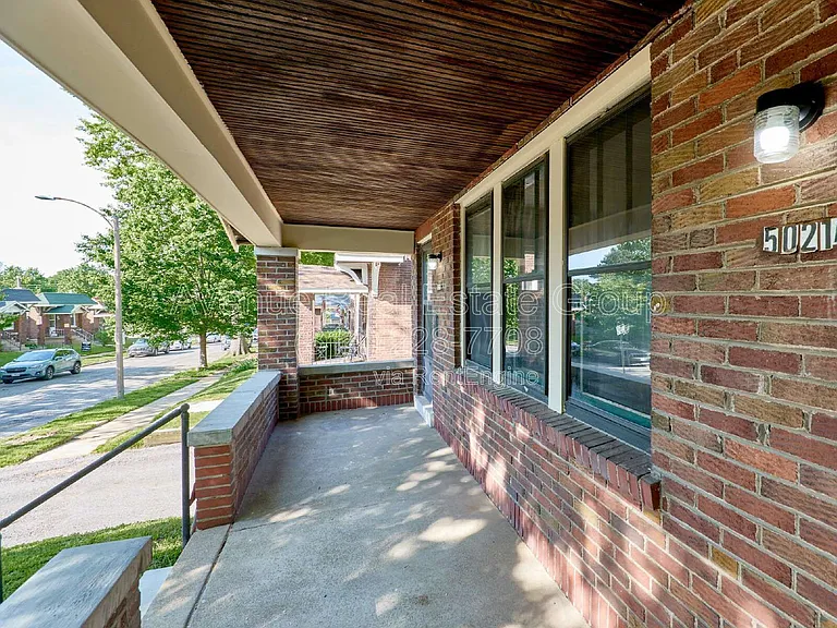 5021 Ray Ave #1F — Photo 32