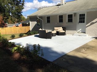 2736 Knowles St, Raleigh, NC 27603