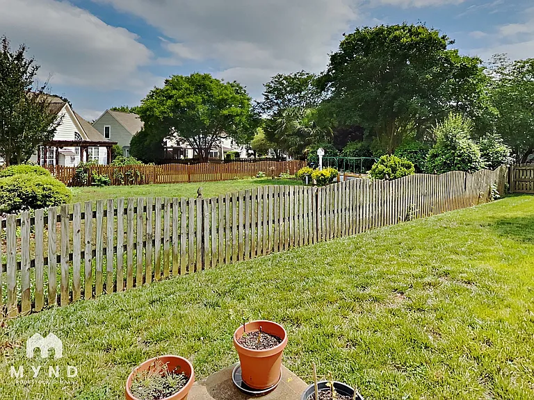 9738 Woodend Ct — Photo 36