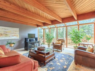 15630 Jensen Cir, Anchorage, AK 99516