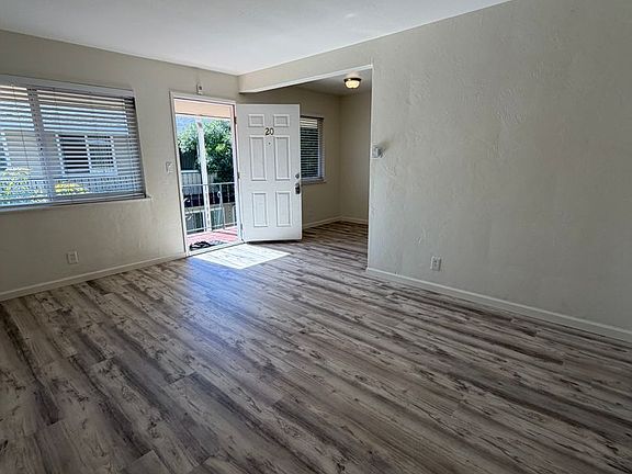 3rd image of 1786 The Alameda APT 20