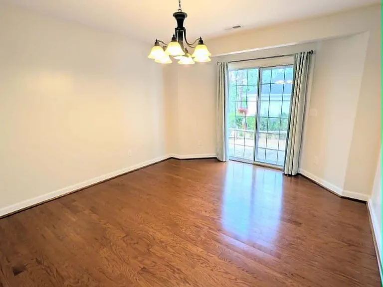 39 Bedford Cir — Photo 12