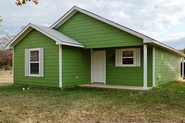 1st image of 105 Northern Shore Cir