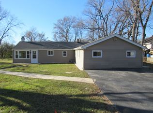 340 S Kingery Dr, Addison, IL 60101