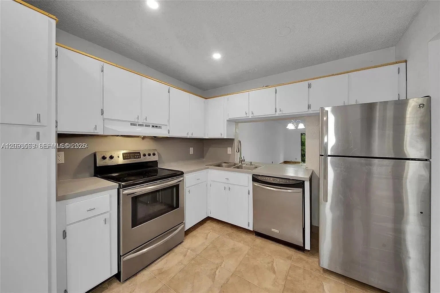 Sandy Ridge Townhomes — Photo 4
