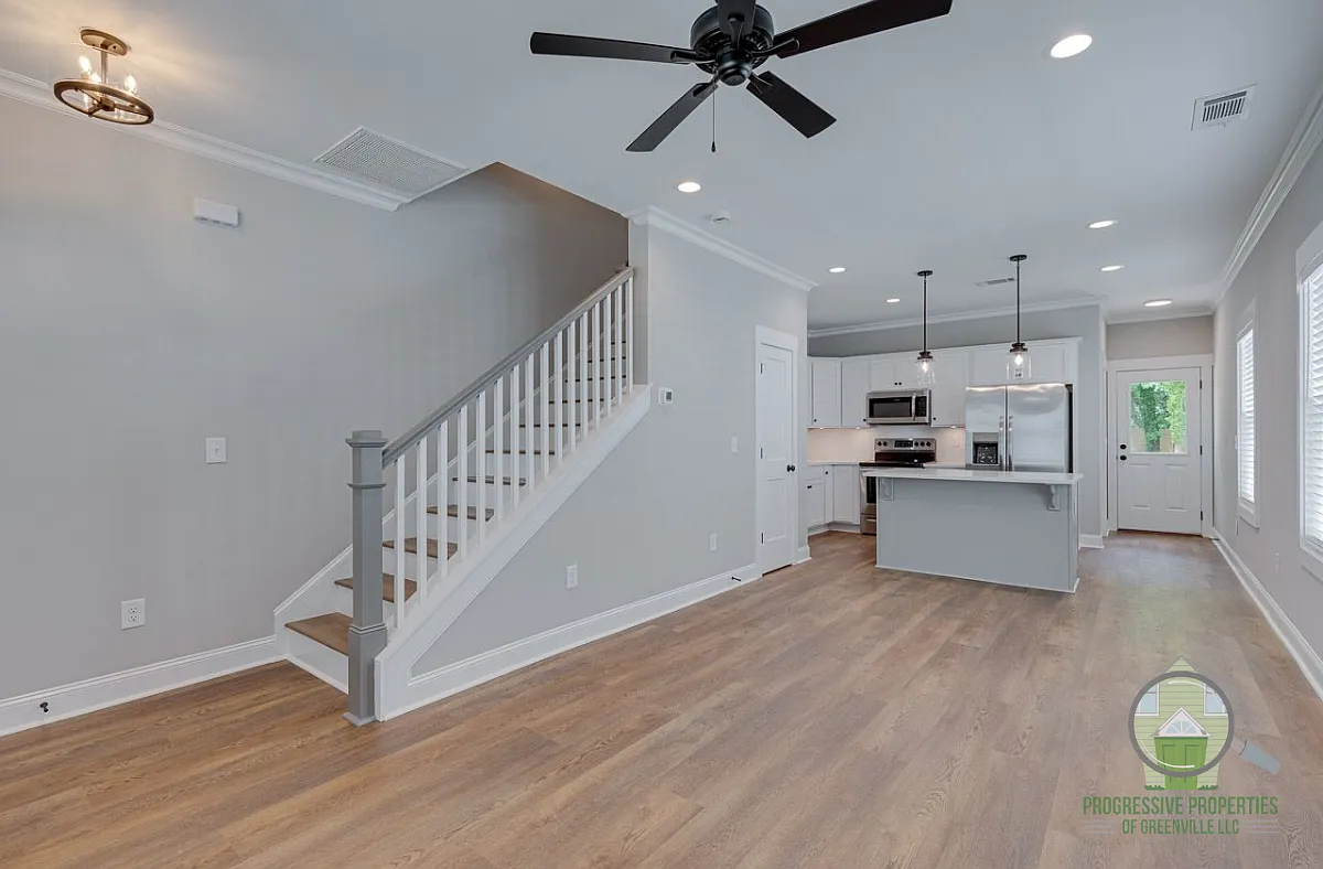 10 Howard Street Unit A - 1 — Photo 3