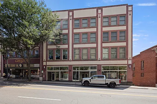 52 Biltmore Ave #203 Photo 1