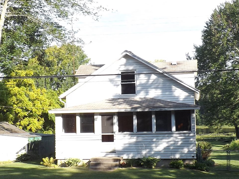 1st image of 1955 Laraway Lake Dr SE
