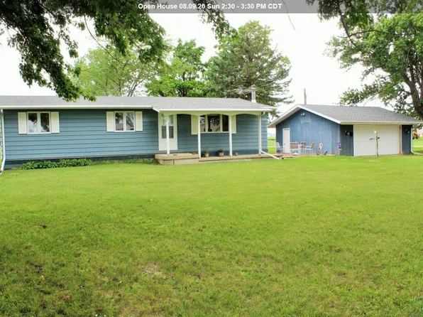 32900 Lambert Pl, Jefferson, SD 57038