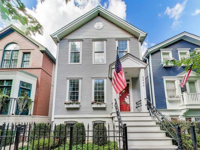 2436 N Janssen Ave, Chicago, IL, 60614