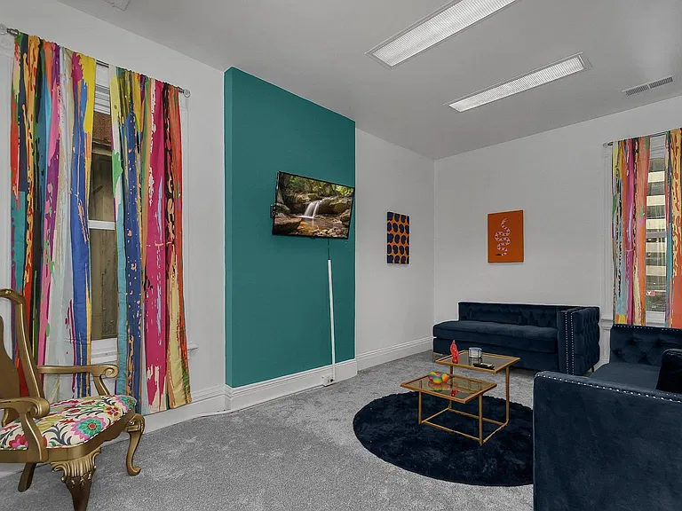 208 E State St #2 — Photo 14