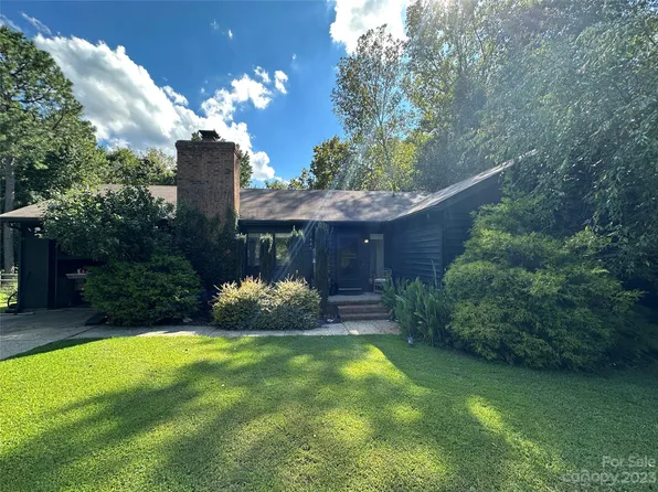 7409 Bent Oak Rd, Charlotte, NC 28226