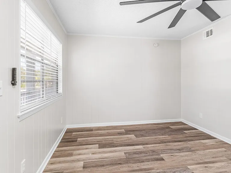 6631 Magnolia St — Photo 47