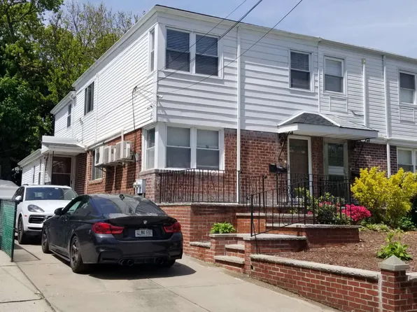 6710 213th St, Oakland Gardens, NY 11364