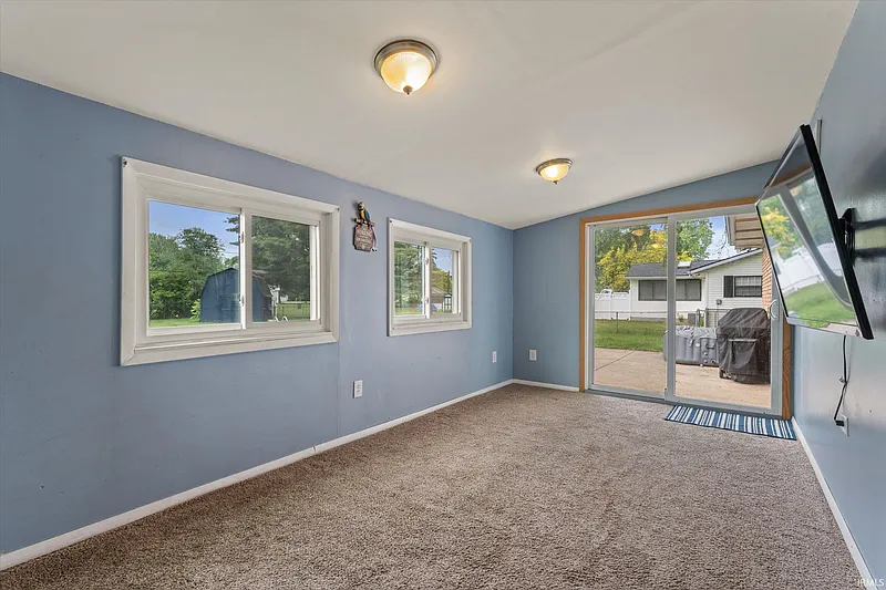 Thumbnail 15