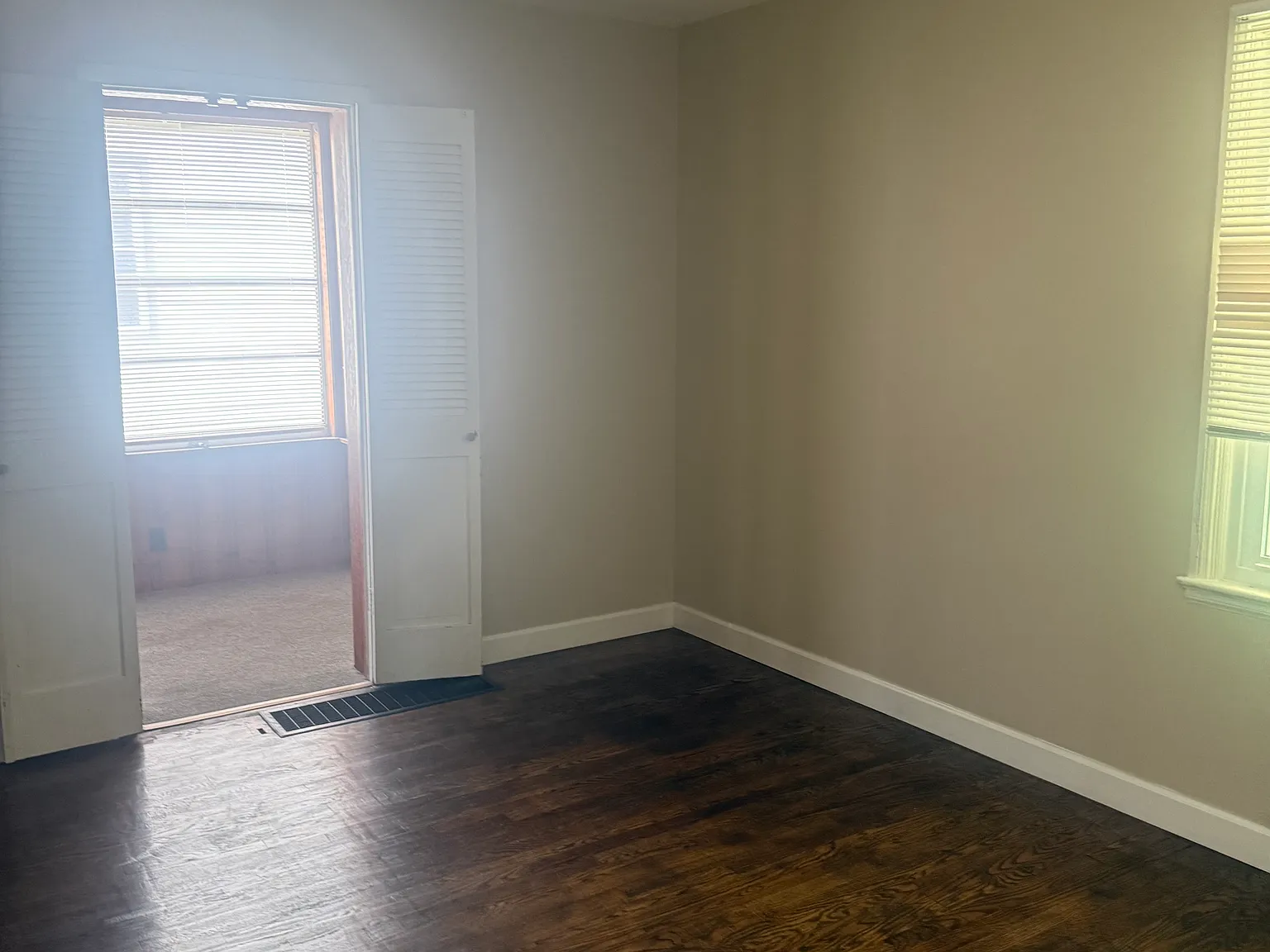2 bed, 792 sqft, $1,200 — Photo 2