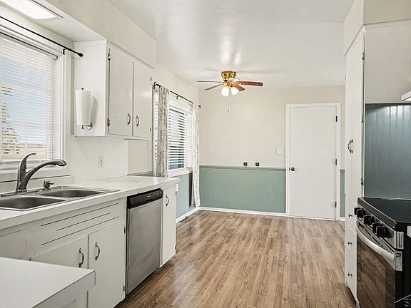 5th image of 9670 Junction Rd