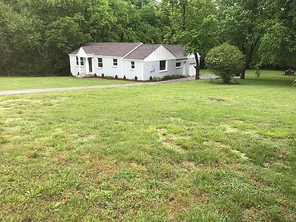 3rd image of 327 Hillcrest Dr