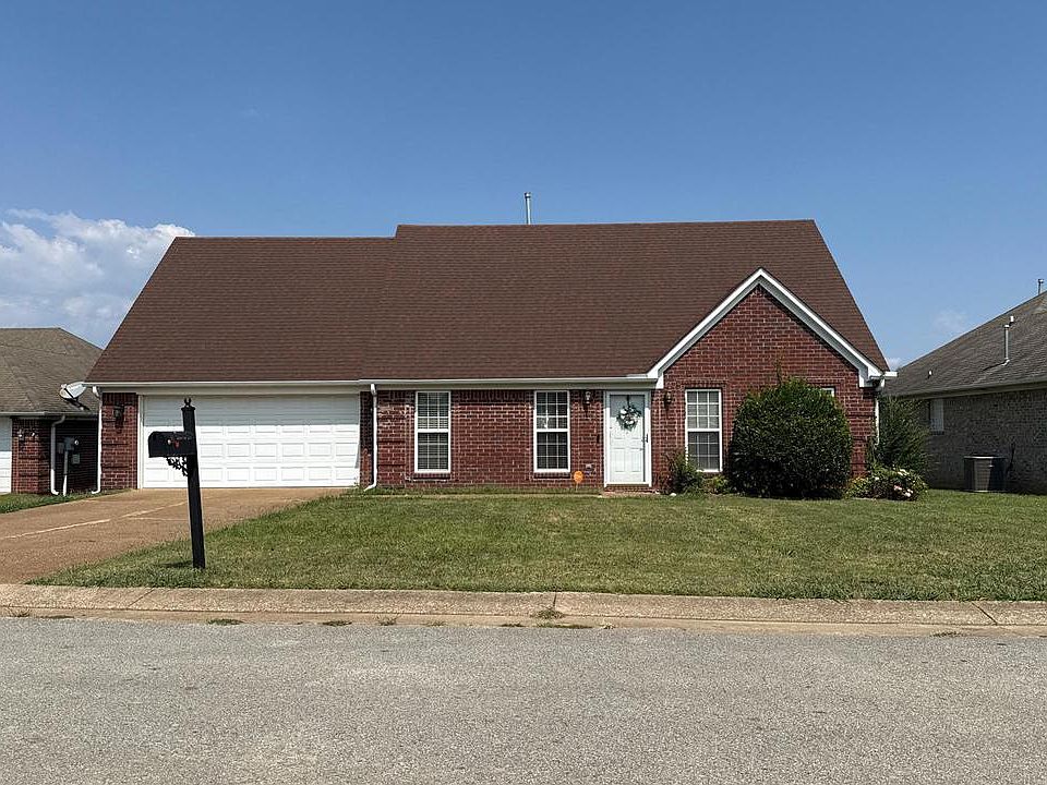 1st image of 99 Wesley Dr