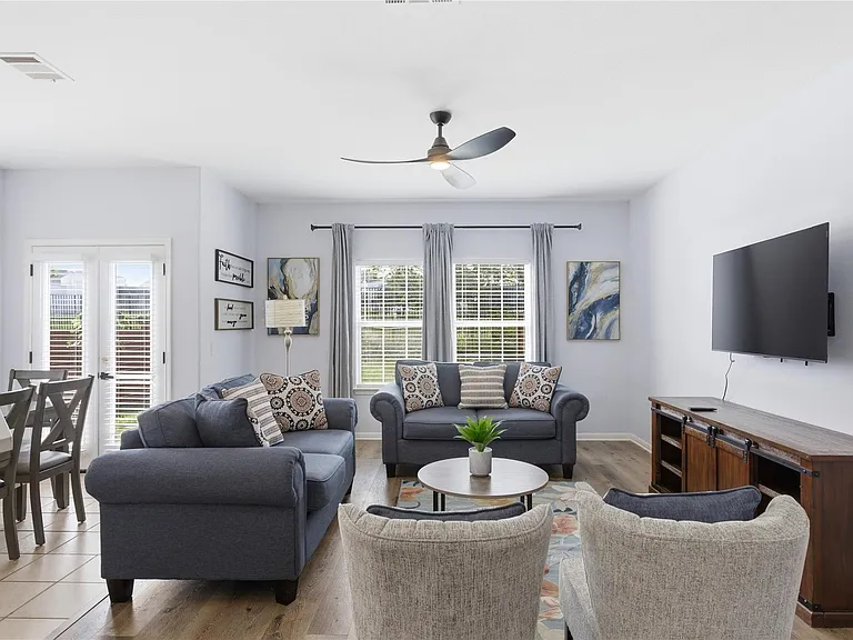 7510 Lazy Creek Dr #A — Photo 18