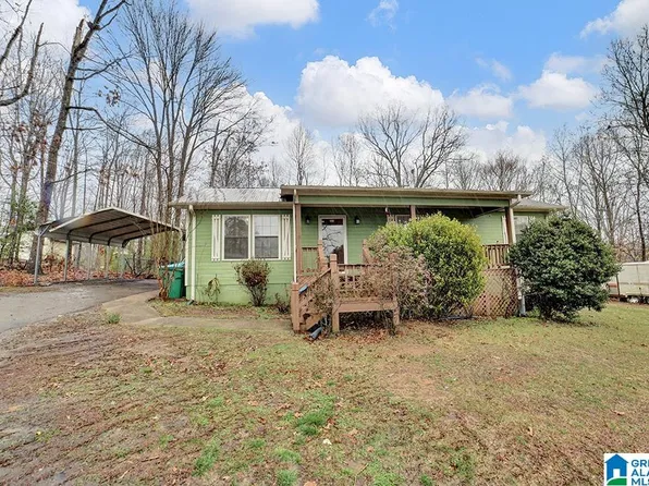 535 Smoke Rise Ln, Warrior, AL 35180