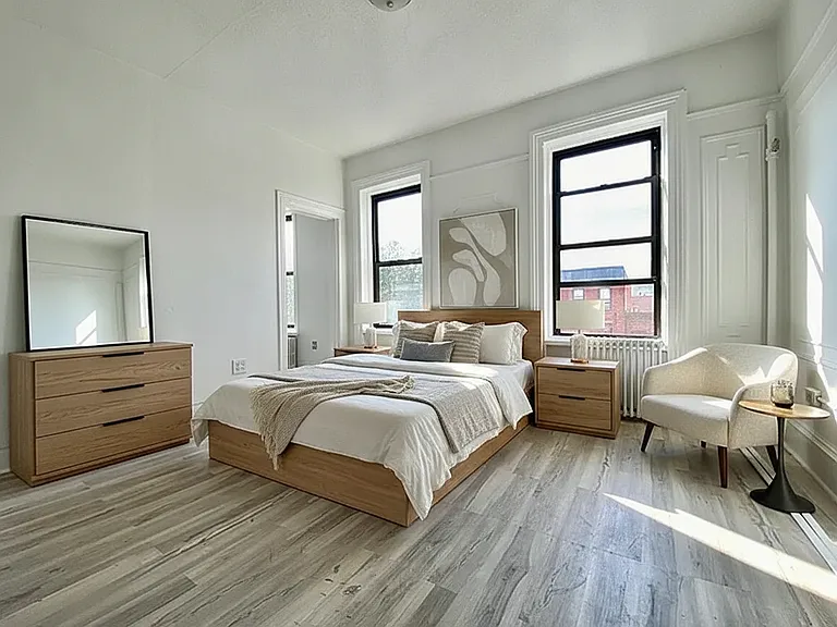 591 Vanderbilt Ave #4 — Photo 4