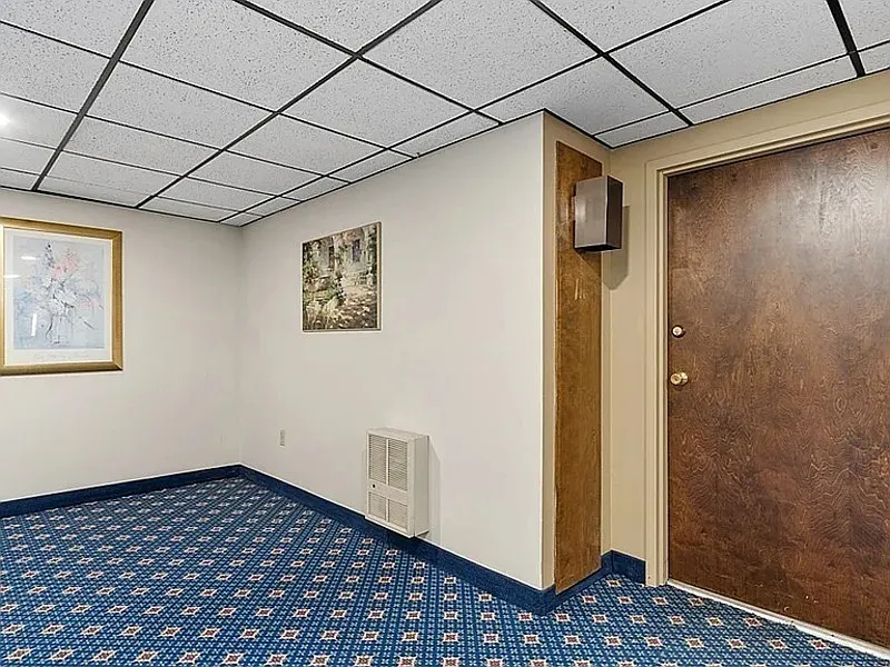 2 bed, 2.0 bath, 1005 sqft, $1,990 — Photo 3